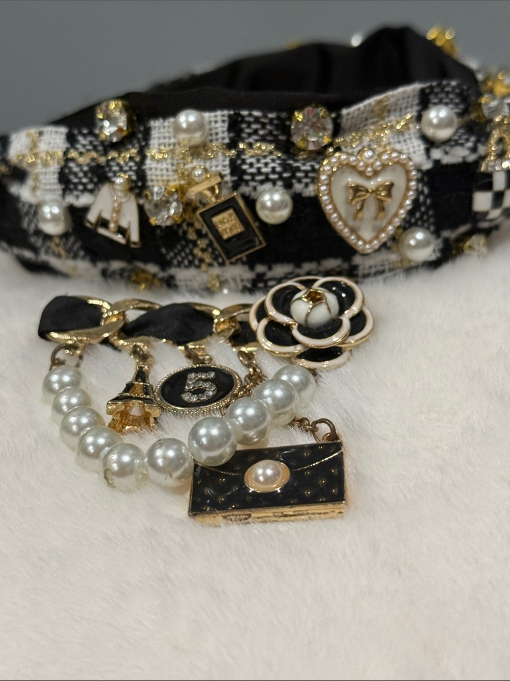 Black & White Tweed Charm headband & fashion pin with Pearl Accents NWT. - Picture 3 of 7